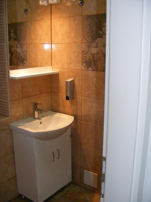 Valor Central Apartments Скопье Экстерьер фото